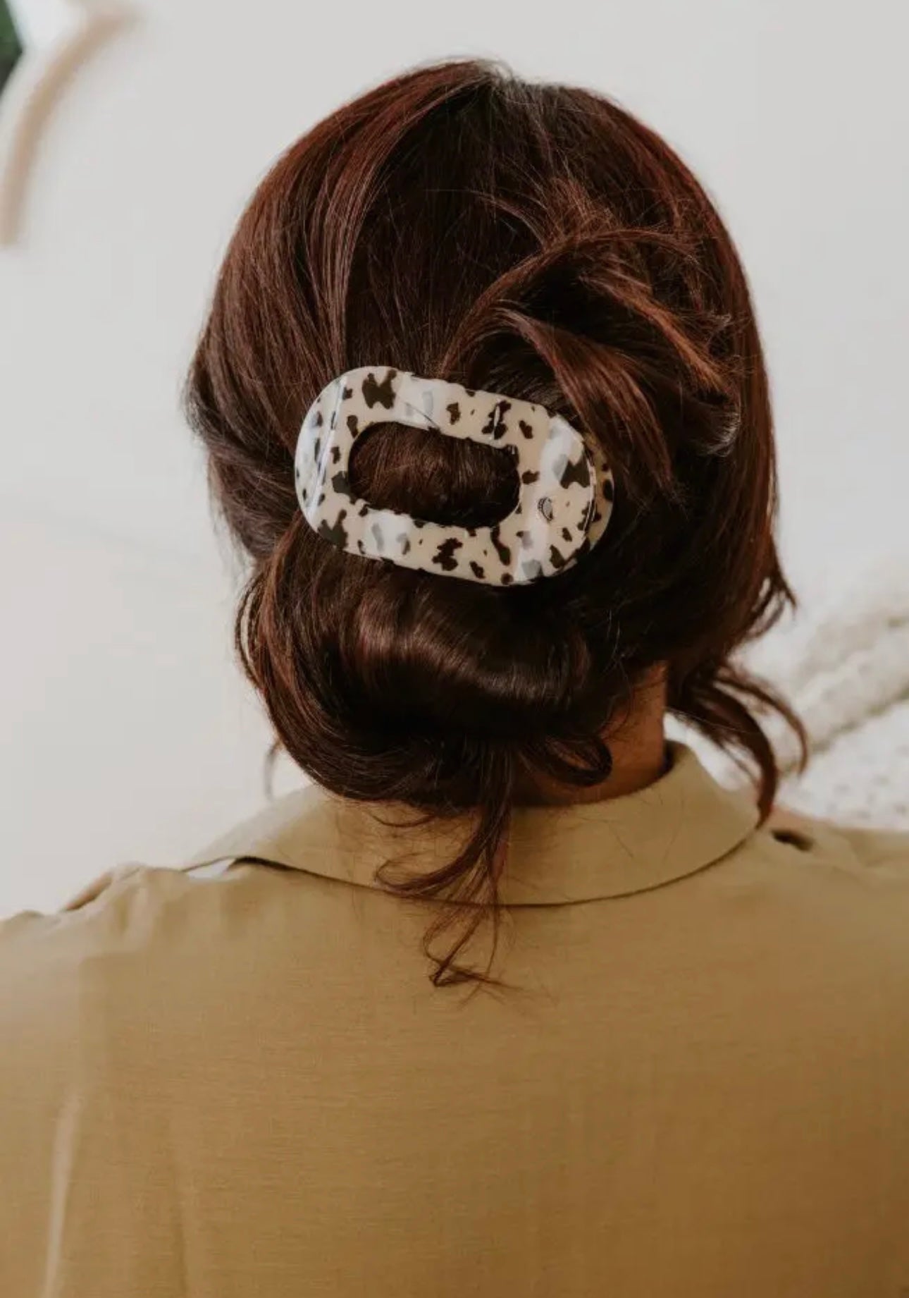 Round Flat Hair Clip- Medium